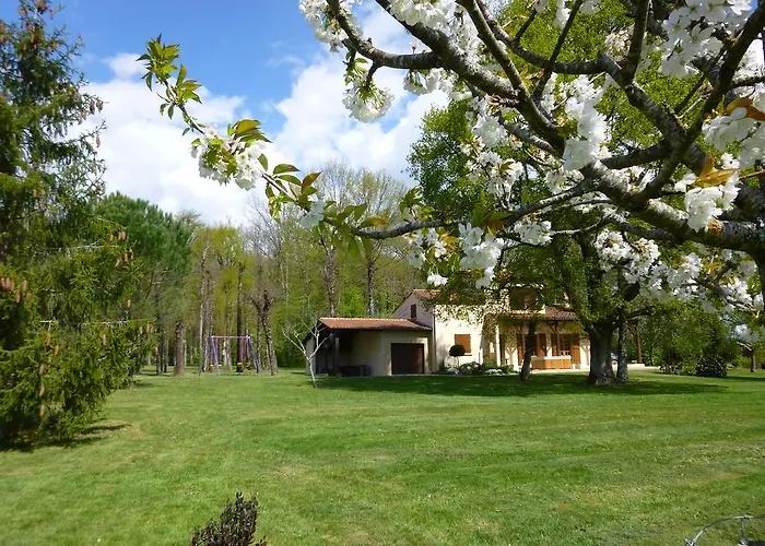 Semesterbostad Maison De Vacance Macou 2